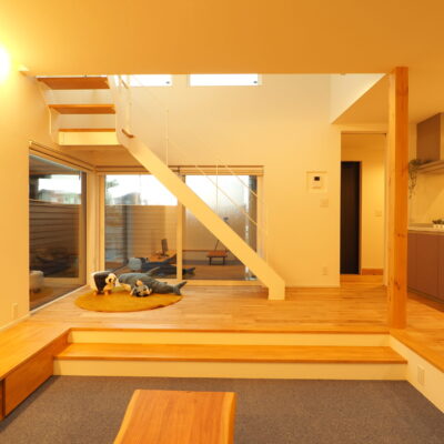 陽光と守りの家